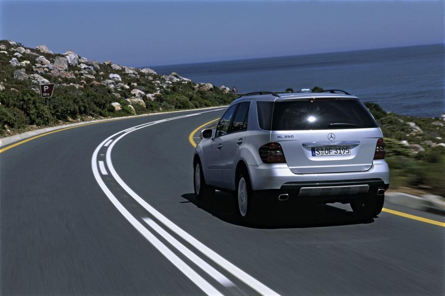  Mercedes-Benz ML-Class 2006 года  (фото 200 из 400)